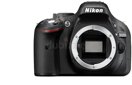 Nikon D5200 (Body with AF-S DX NIKKOR 18-55 mm F/3.5-5.6G VR II Lens) DSLR Camera