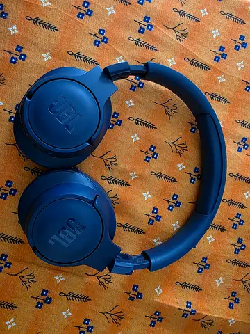 JBL Tune 720BT Wireless Headphones