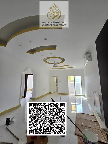 📌 للإيجار السنوي – شقة غرفتين وصالة | 3 حمام | غرفتين ماستر | الجرف 2 – عجمان | عائلات فقط