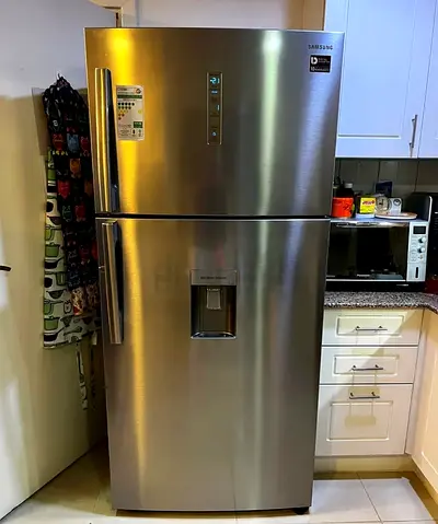 Samsung 810liters fridge freezer water dispenser