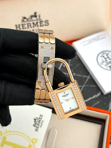 Hermès Kelly Mini watch in rose gold for women