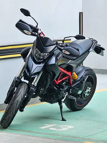 2014 Ducati Hypermotard 821
