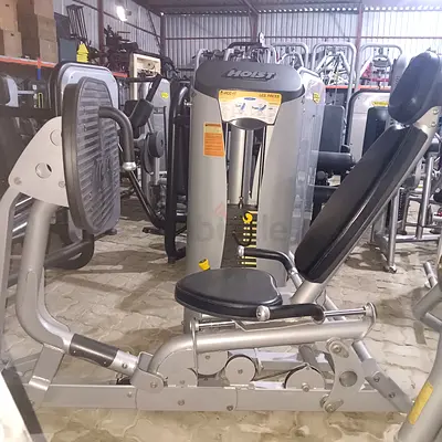 Hoist Seated Leg Press Machine - Used, Working Condition