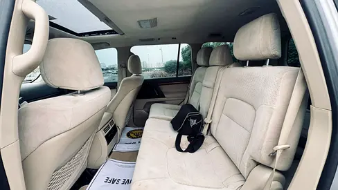صورة 15 لـ 2018 Toyota LAND CRUISER