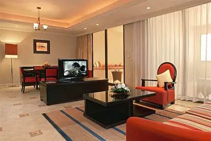 Fully Serviced Three Bedroom Apartment at Media City / Marina – Your Long-Term Home in Dubai