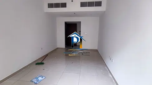 Close to Park**Spacious 2BHK in New Bldg with Facilities