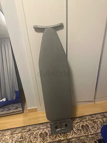 Ironing board with built-in iron rest - used, good condition