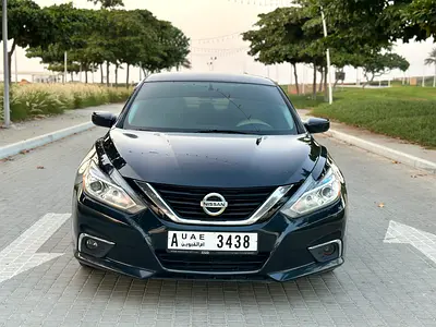 2017 Nissan ALTIMA — фото 2