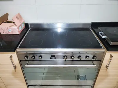 Smeg 90cm Electric Ceramic Cooker