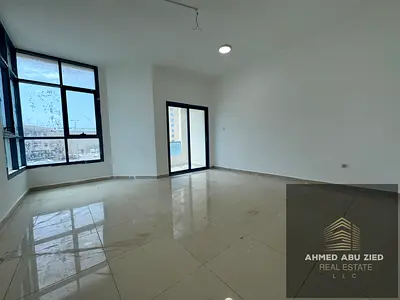 أكبر وأجمل مساحة 2 غرفة وصالة + غرفة خادمة ماستر للإيجار السنوي – الراشدية 1 (أبراج الخور) | 3 حمام | 2 بلكون | 38,000 | 4 دفعات