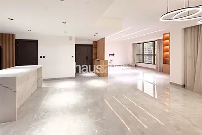 Luxury Upgraded | 3 bed + Study | Sea Views