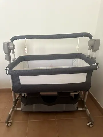 Automatic swing cot  bedside crib bed - With warranty