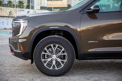 صورة مصغرة 4 لـ 2024 GMC ACADIA