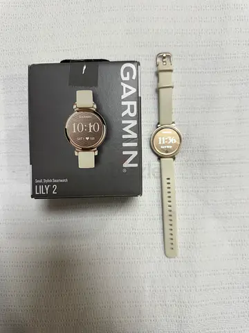 Garmin Lily 2 Smartwatch in Elegant Design