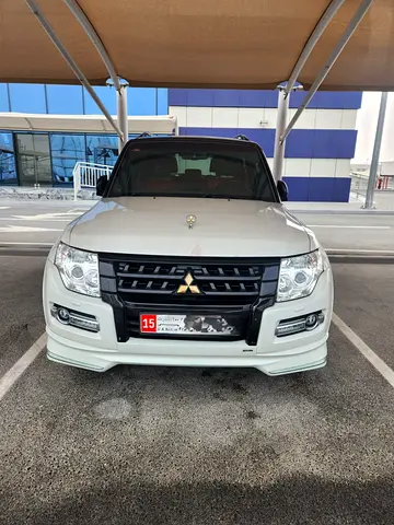 Mitsubishi Pajero 2020 Signature Edition, 3.8L GLS High Line Long Wheel Base, Japan manufacture, lea