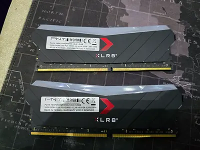 32GB (16GBx2) PNY XLR8 DDR4 RAM 3200MHz