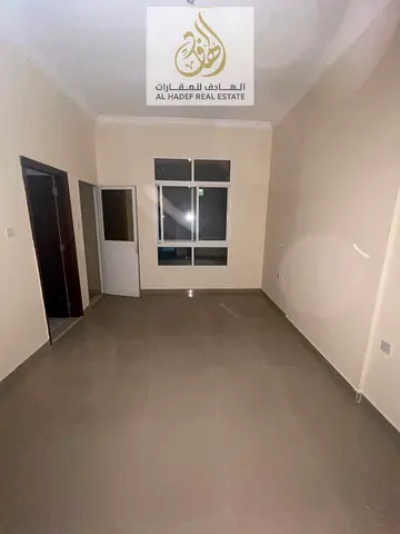 ✨ للإيجار السنوي في عجمان – غرفة وصالة مميزة في منطقة العالية ✨🏢  📍 موقع ممتاز في منطقة العالية 🚗 قريب جداً من مخرج دبي وشارع محمد بن زايد – سهولة