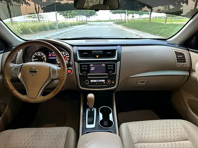 2017 Nissan ALTIMA — фото 11