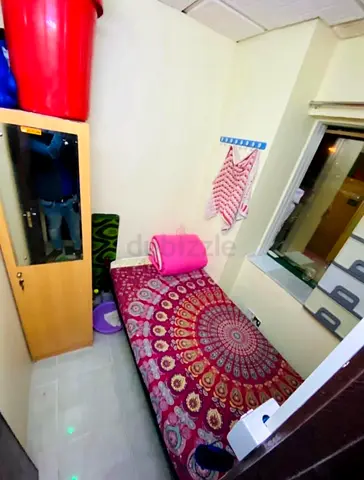 Partitson available in DIFC near financial metro exit 1