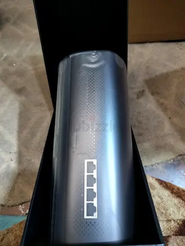 Brand New Ubiquiti AmpliFi Alien WiFi 6 Router - Tri-Band, Touchscreen Display, Multiple Radios, Gig