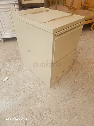 Used metal 3-drawer filing cabinet - sturdy, needs touch-up