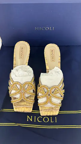 NICOLI HEELS