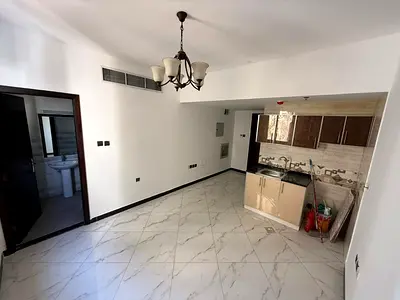 A great opportunity for practical living in a prime location in Al Jurf 2. This studio apartment, in