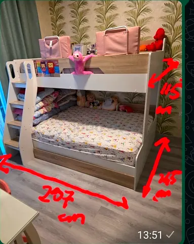Kids 2-tier bunk bed (white/wood) — 207 cm long, good condition
