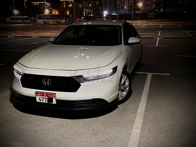 Honda Accord 2024 LX | 14,700 km | Original Airbags  Glass