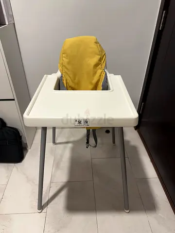 High chair with cushion