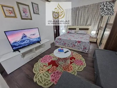 استوديو مفروش للإيجار في النعيمية 2 | شامل الفواتير |   مقابل محطة الباص | 3,000 درهم