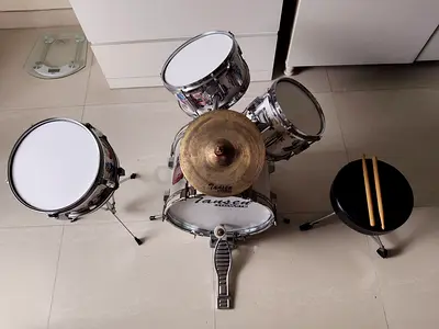 Tansen 3-piece Mini Drum Set with Stool  Sticks