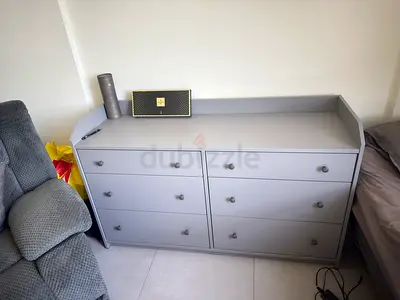 My grey 6-drawer dresser with raised back - good condition - ikea