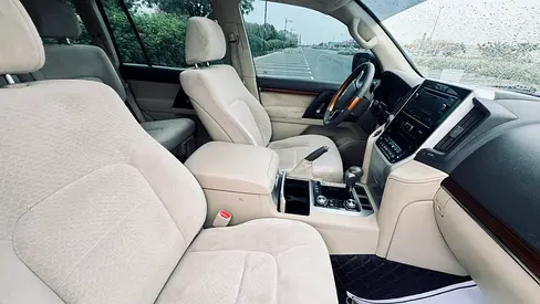 صورة 14 لـ 2018 Toyota LAND CRUISER