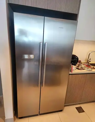 Siemens iQ700 side by side fridge freezer