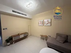 LUXURY SPACIOUS | 3BEDROOM FOR RENT | READY TO MOVE | RRM LAYOUT