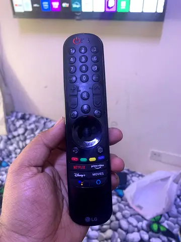 LG smart tv with remote in good condition