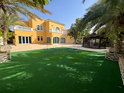 Luxury Upgraded Villa / Big Plot  / 5 Bedrooms