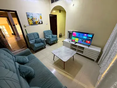 غرفة وصالة للإيجار الشهري في كورنيش عجمان - 3300 درهم شهرياً