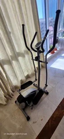 Elliptical Cross Trainer for Home Fitness
