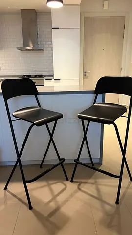 Black Bar stools with backrest