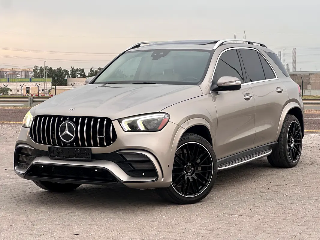 Mercedes-Benz GLE-Class 2022 — photo 1 of 20
