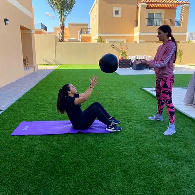 Female personal trainer right at your doorstep