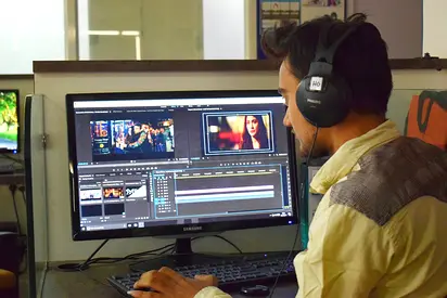 Short Video Editing for YouTube Shorts and Reels