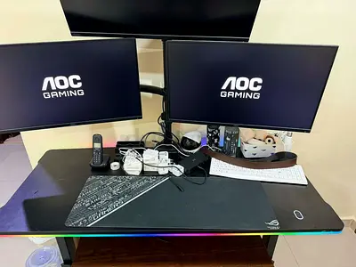RGB Gaming Table Manual Adjustable Height with Triple gaming monitor swing arm setup - Good as new