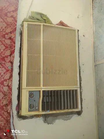 Used Window Air Conditioner for Sale
