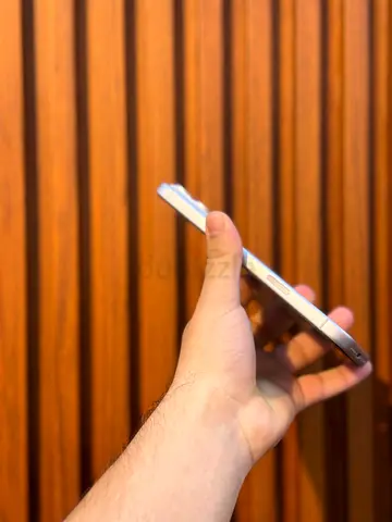 Iphone 17 pro max Ch dual sim