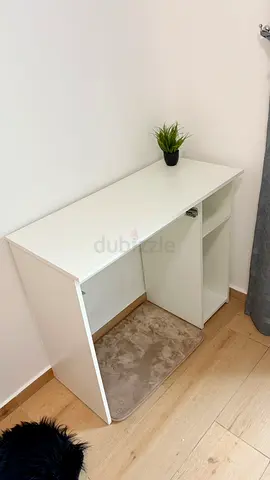 White compact study/computer desk with built-in storage