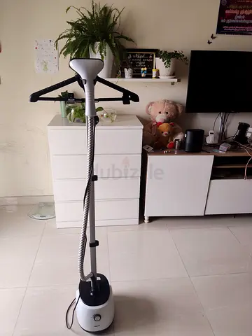 Upright Garment Steamer - Used only few days