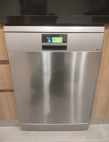 Siemens IQ700 three rack dishwasher latest version 60cm